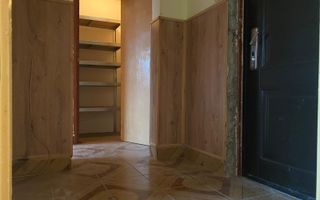 Vanzare apartament cu 3 camere în Micro 6  zonă căutată din Târgoviste - Poză 12
