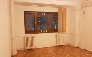 Apartament 3 camere, 83 mp, vedere stradală, ideal birou, Bd. Decebal - Poză 1