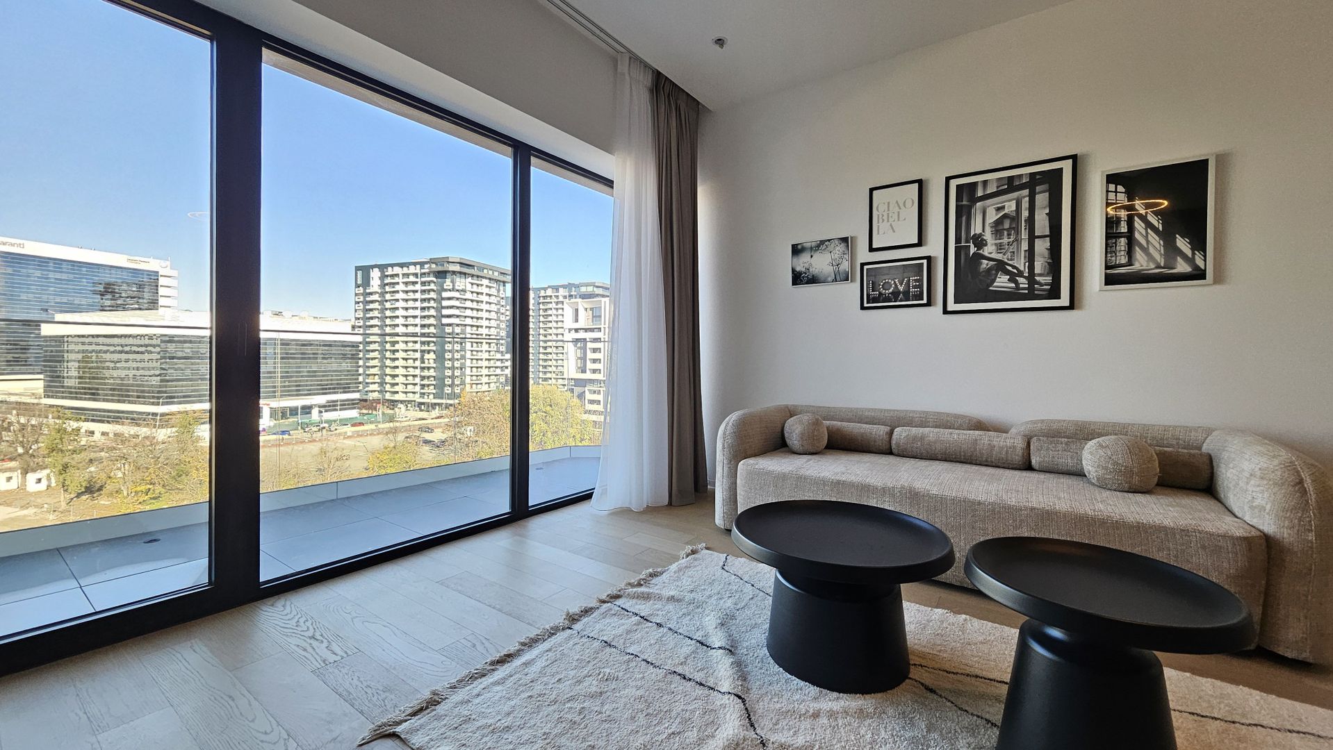 3 Camere + Parcare, terasa 6mp,  Vedere Panoramica, One Lake Club - Poză 1