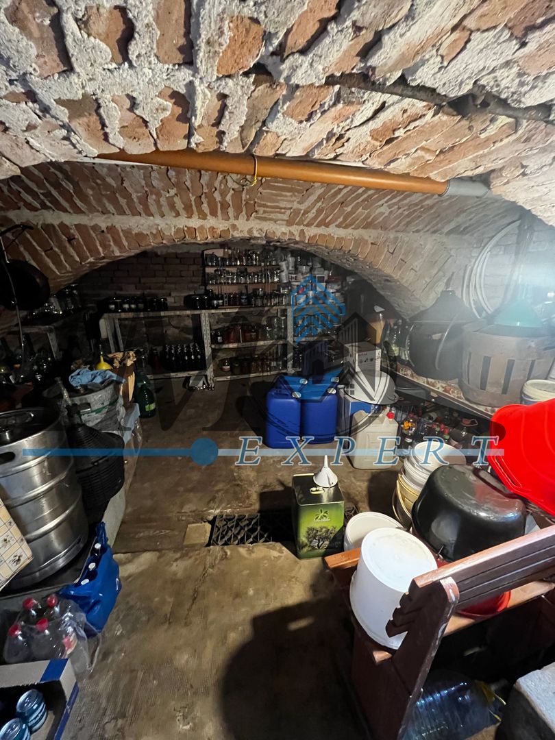 Casa renovata de vânzare in Lancram - Poză 7