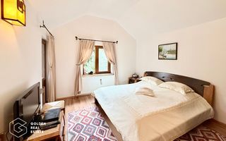 Vila de exceptie in Sinaia, mobilata, utilata, cu vedere superba - Poză 17