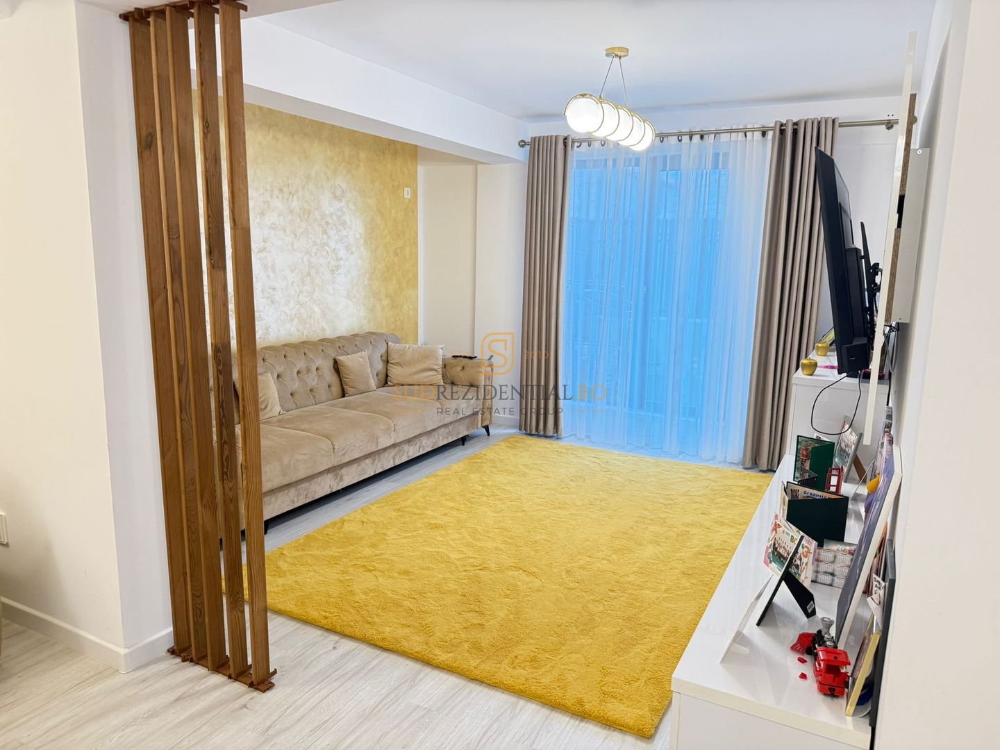 Apartament 2 camere, curte proprie, finisat modern, gata de mutare - Poză 1