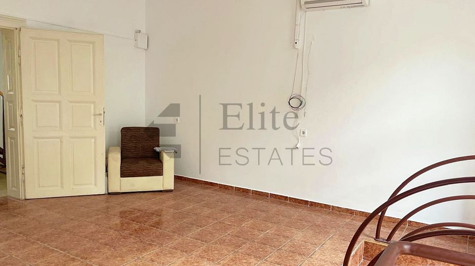 Apartament pe 2 nivele ultracentral in zona Teatrului Oradea - Poză 3