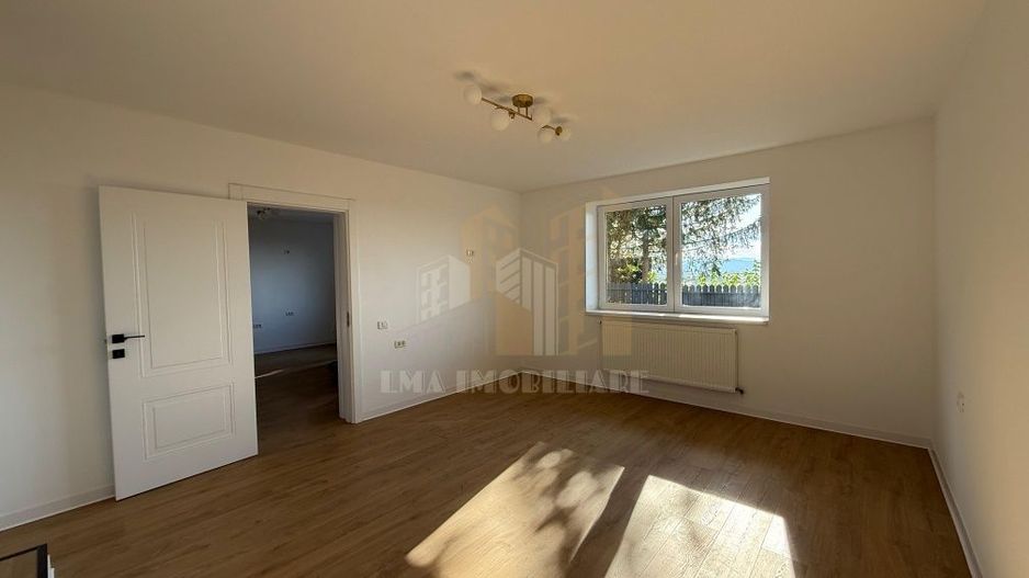 Apartament 2 camere semidecomandat Brasovul vechi - Poză 14