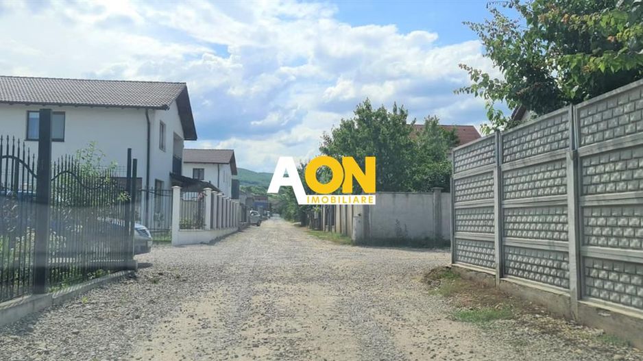 Parcela cu toate utilitatile 560mp - Poză 1