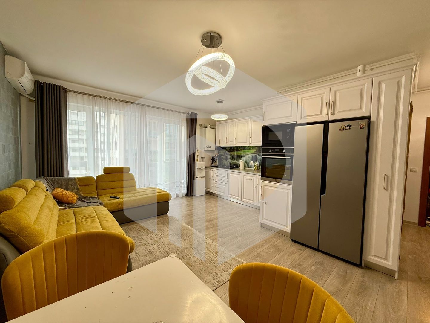 Apartament 4 Camere | Doamna Stanca | Etaj 3 | Mobilat Utilat LUX - Poză 3