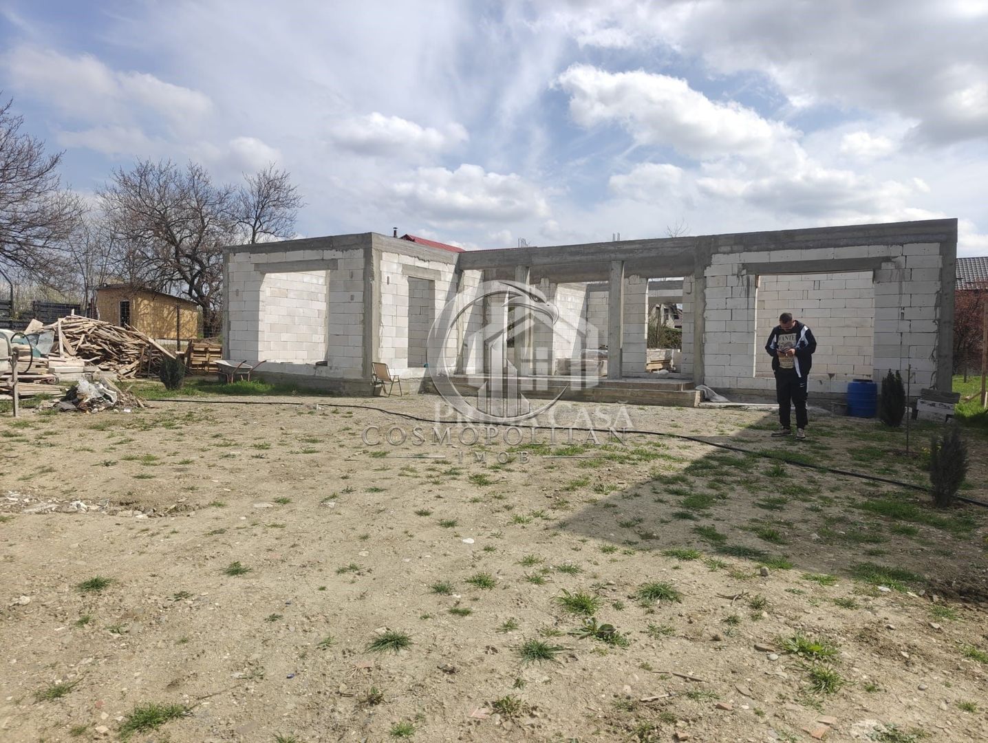 Casa in constructie si teren in Vernesti BZ SC=150mp teren=509mp d=20m - Poză 16