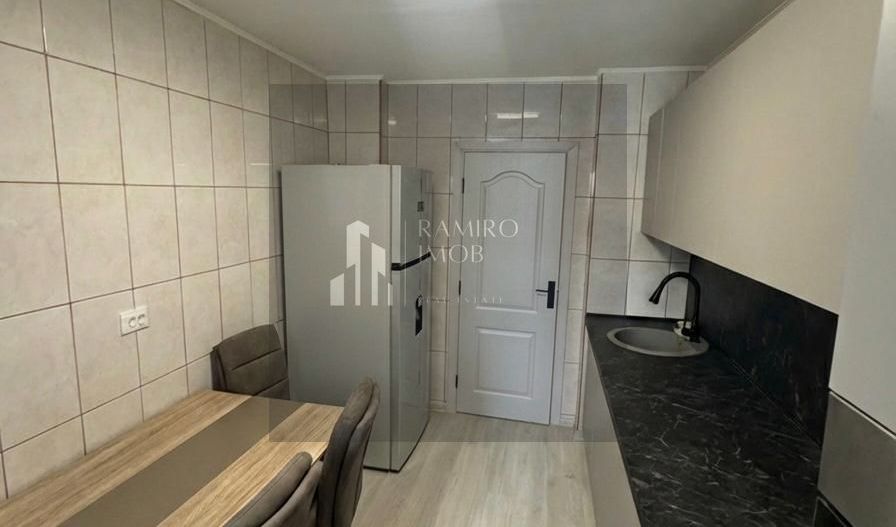 Apartament 4 camere, decomandat.  Piata Rahova - Poză 6