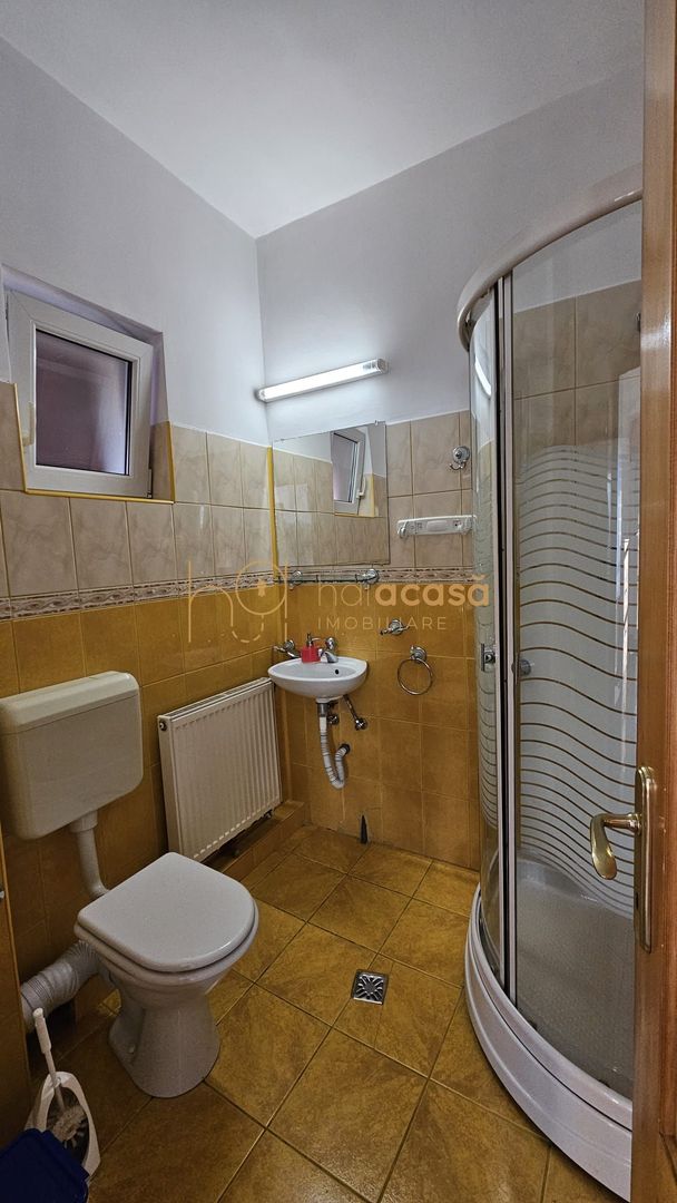 Casă / Vilă cu 8 camere de vânzare în Manastur, Cluj-Napoca - Poză 17