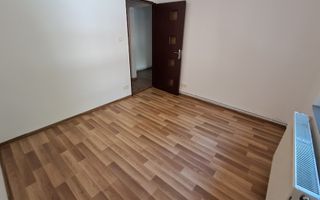 Apartament 4 camere |  Etajul 1 | Zona Micro 16 - Poză 6