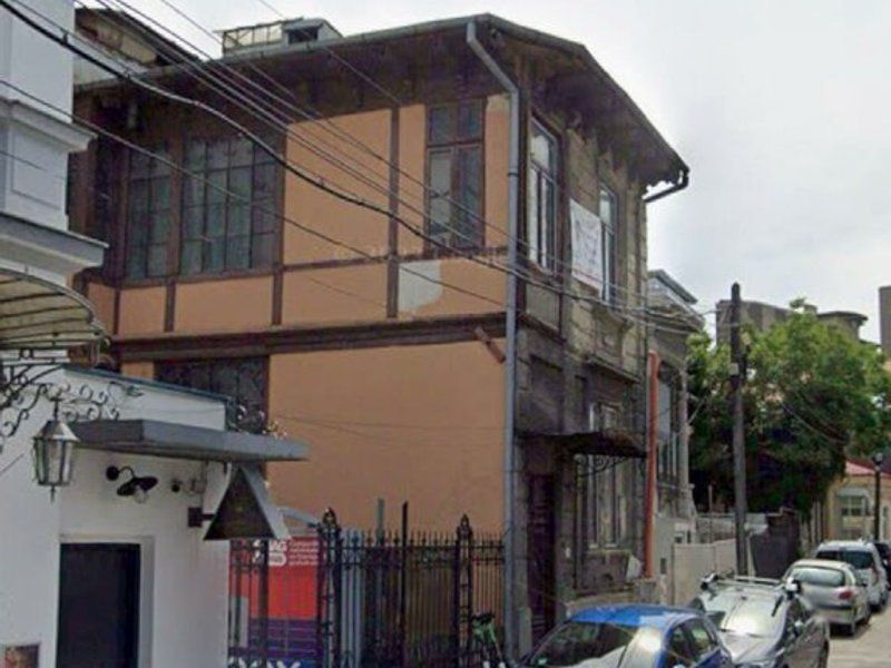 Imobil singur curte - Iulia Hasdeu 14 - de renovat. - Poză 4