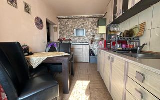 2 camere | centrala proprie | 2 balcoane | zona excelenta | - Poză 3