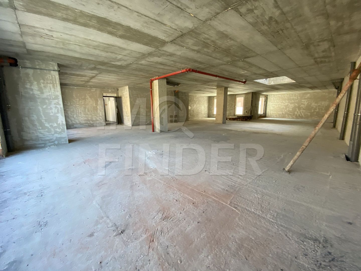 Vanzare spatiu birouri 200 mp, geamuri la strada acces separat, Centru - Poză 6