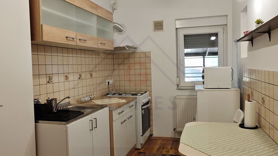 Apartament la casa,  aproape de 700! - Poză 29