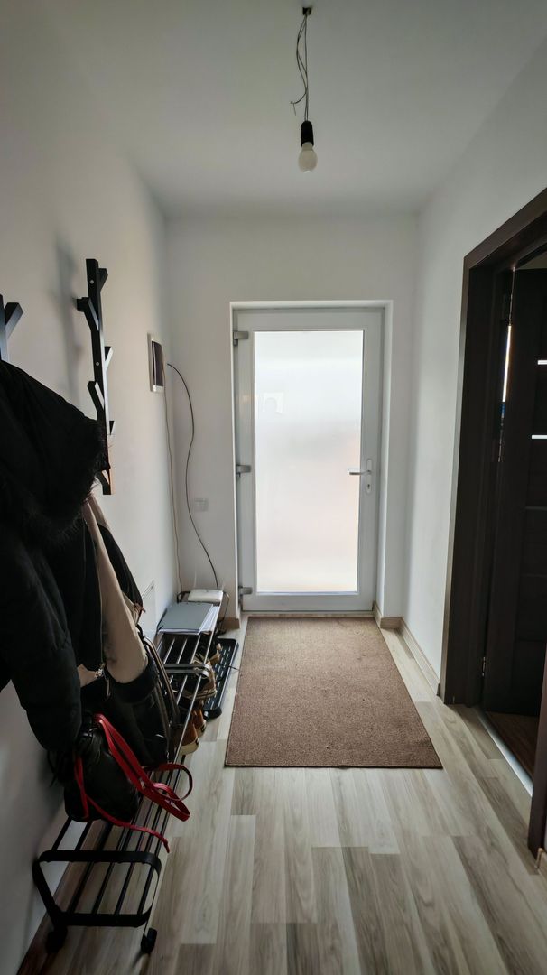 Vila tip duplex S+P+E cartier IZVOR Tarlungeni semimobilata179000 euro - Poză 10