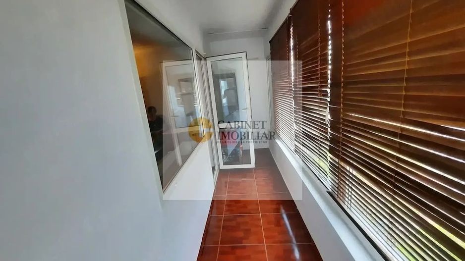 Garsonieră - 39MP | Decomandat | Credit | Balcon Mare | M Gorj - 3 min - Poză 3