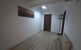 Spațiu de birouri de închiriat - Poză 3