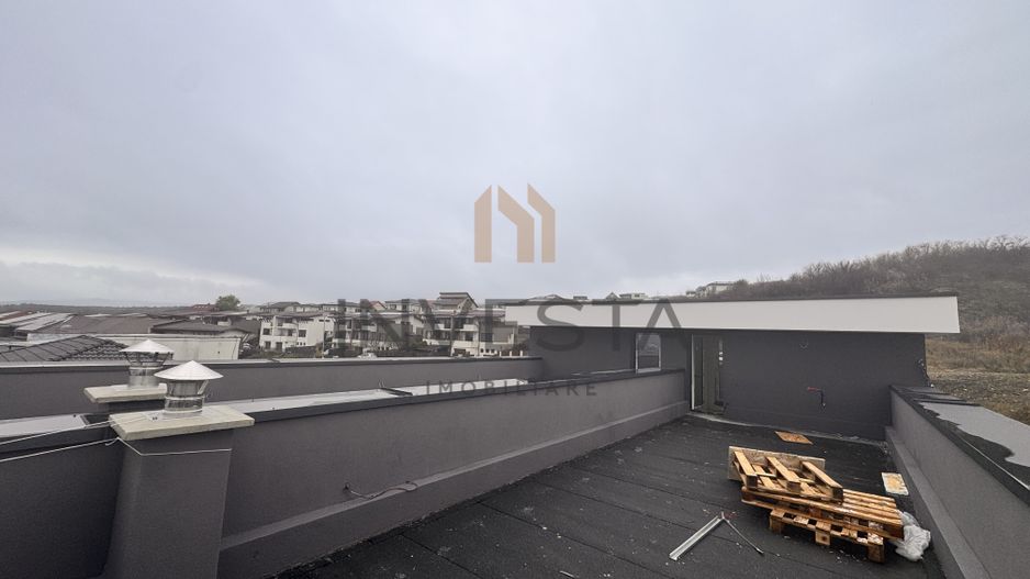 Duplex cu rooftop panoramic, garaj și curte proprie – cartier Voronet - Poză 13