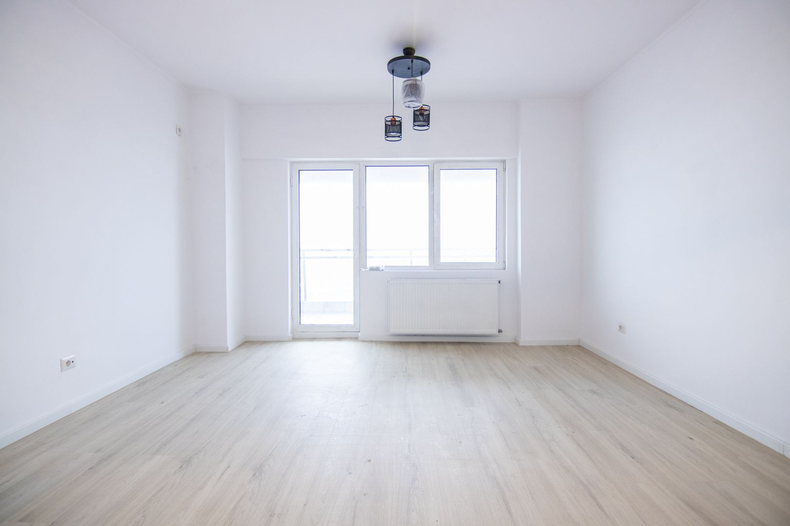Ansamblul Primavara, 2 camere, 75mp, finisat modern 2024, centrala proprie noua - Poză 9