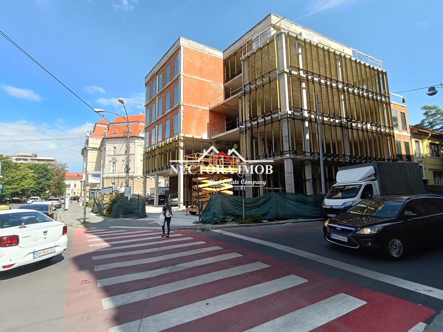 NECTORA IMOB-Spatii comerciale de birouri Ultracentral, Parcul Traian - Poză 1
