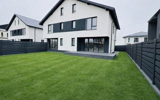 Vile Otopeni 23 august 5 camere, TOATE utilitatile - Poză 1