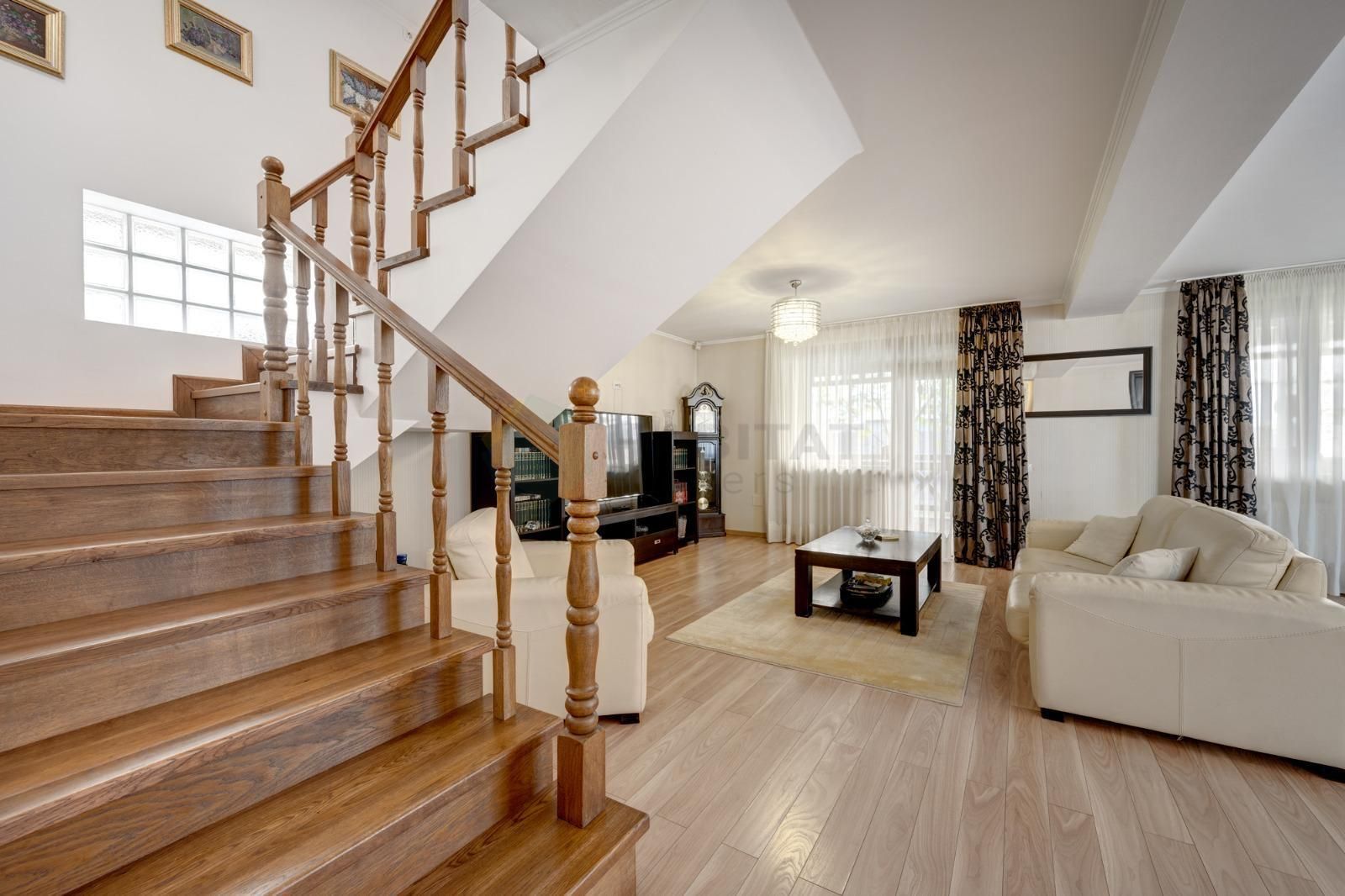 Casă modernă și spațioasă de vânzare în Bragadiru – ideală pentru familie - Poză 9