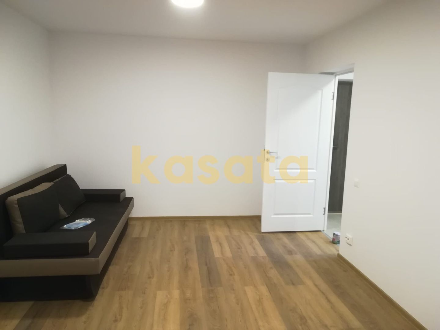 Garsonieră renovată | Centrală proprie | Apusului - Poză 1