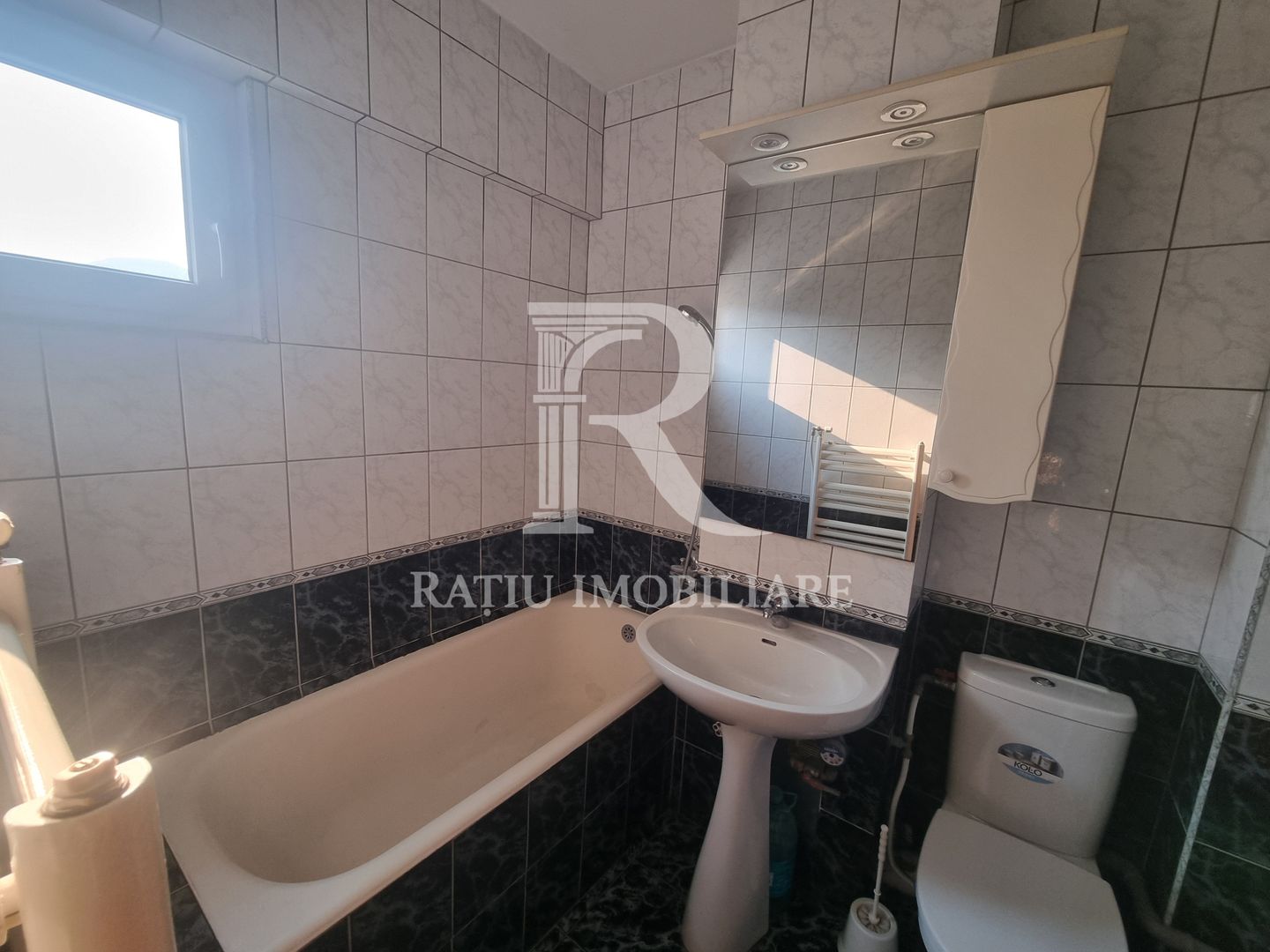Apartament de inchiriat | 3 camera | Spitalul Judetean | Deva | 71 mp - Poză 16