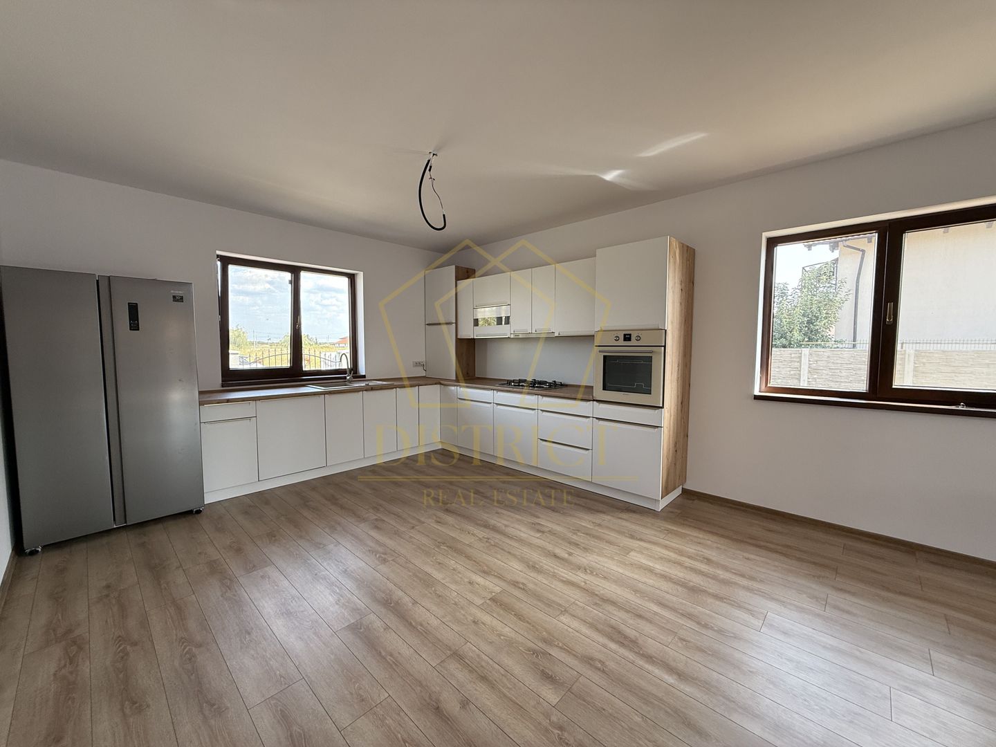 Casa individuala nou construit deosebita I Sag I Manastire - Poză 19