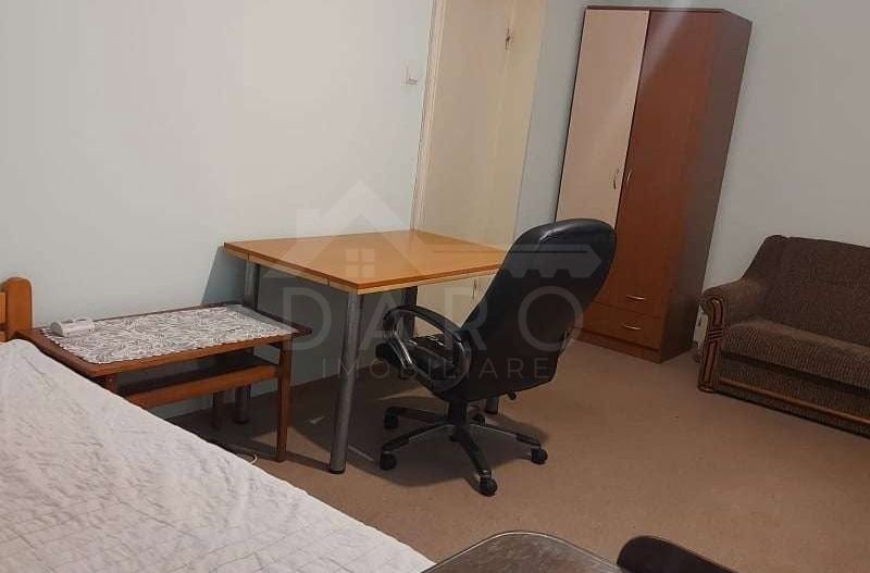 oferim spre inchiriere apartament cu 3 camere  Tudor - Poză 1