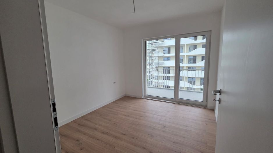COMISION 0% !!!!VANZARE APARTAMENT 2 CAMERE CU  TERASA ZONA EROILOR - Poză 1