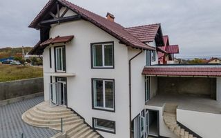 Vânzare, casă, 2 nivele, 260mp + 5 ari, strada Codrilor, Sociteni - Poză 2