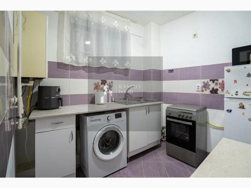 Garsoniera spatioasa, Giurgiului, centrala, mobilat-utilata - Poză 3