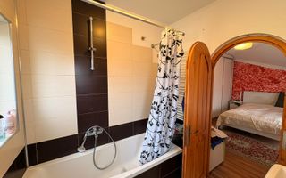 Casă modernă 140 mp utili 4 camere 2 bai si teren 490 mp in Șura Mica - Poză 8