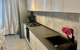 Apartament 2 camere,suprafata generoasa,loc parcare subteran - Poză 5