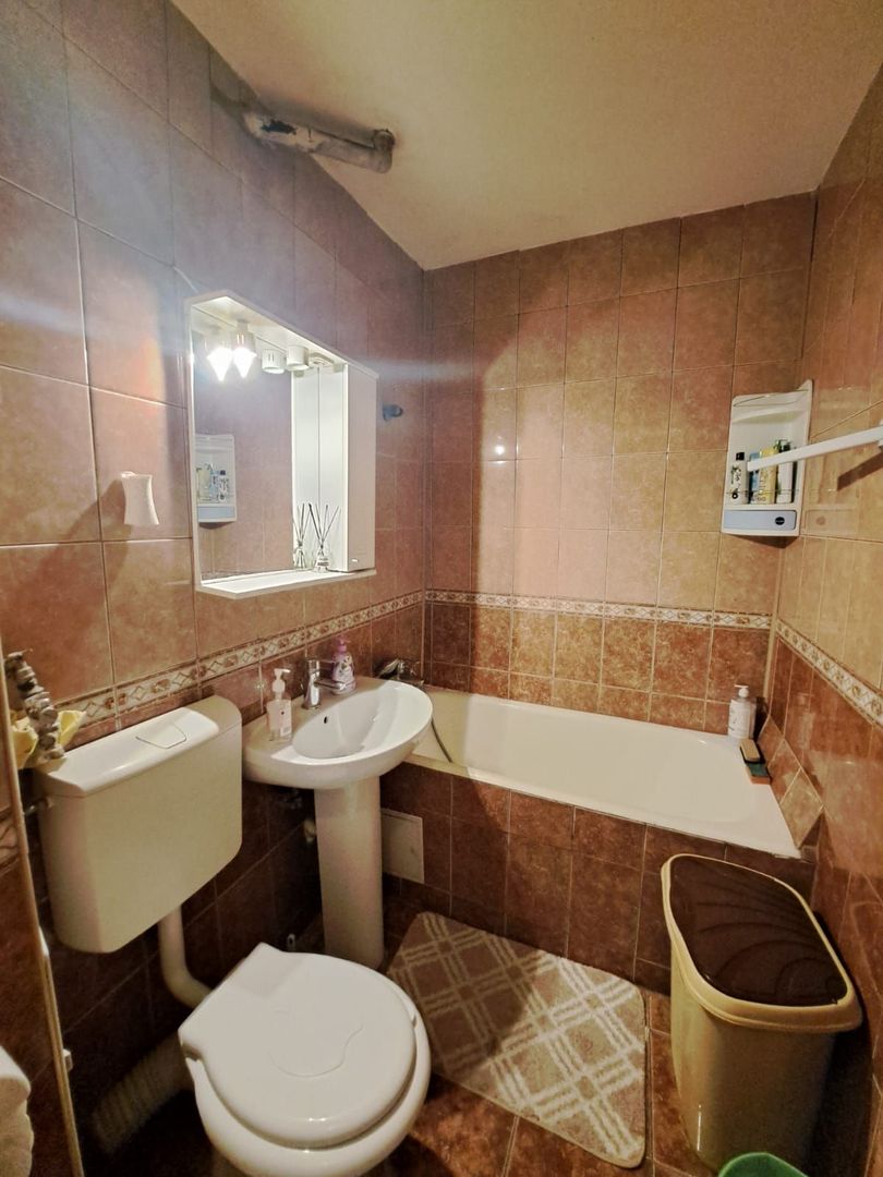 De vânzare: apartament 3 camere - semidecomandat Gorjului-Apusului - Poză 7