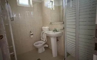 Casa tip duplex de inchiriat, Buna Ziua - Poză 12