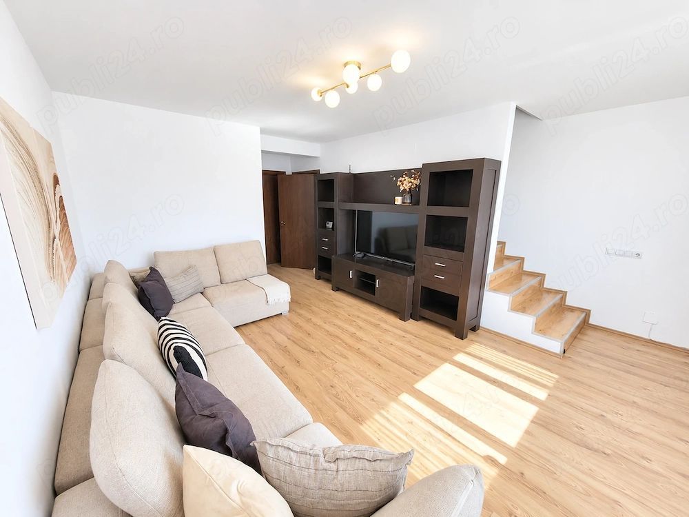 Triplex 131 mp total + Pod 35 mp Terasa 25 MP Garaj Turnisor Sibiu - Poză 3