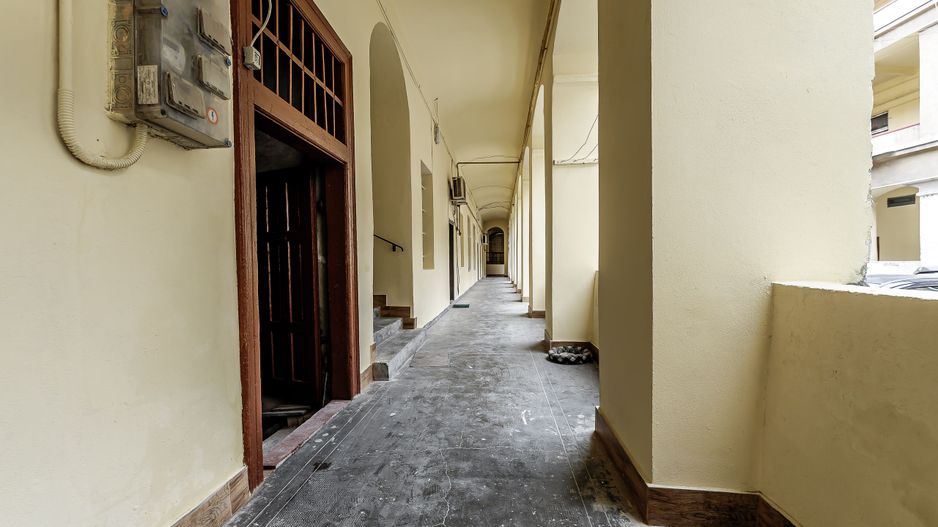 Apartament ultracentral Arad. Pretabil pentru birou. - Poză 7