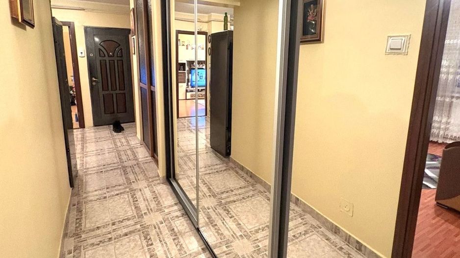 De vanzare apartament cu 3 camere I. C. Frimu, 70.500 euro - Poză 4