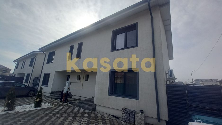 Duplex 4 camere, mobilat si utilat, 2 locuri parcare incluse - Poză 1