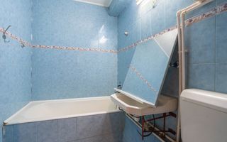 Apartament 3 camere - etaj 3 - bvd. Revolutiei - COMISION 0 - Poză 6