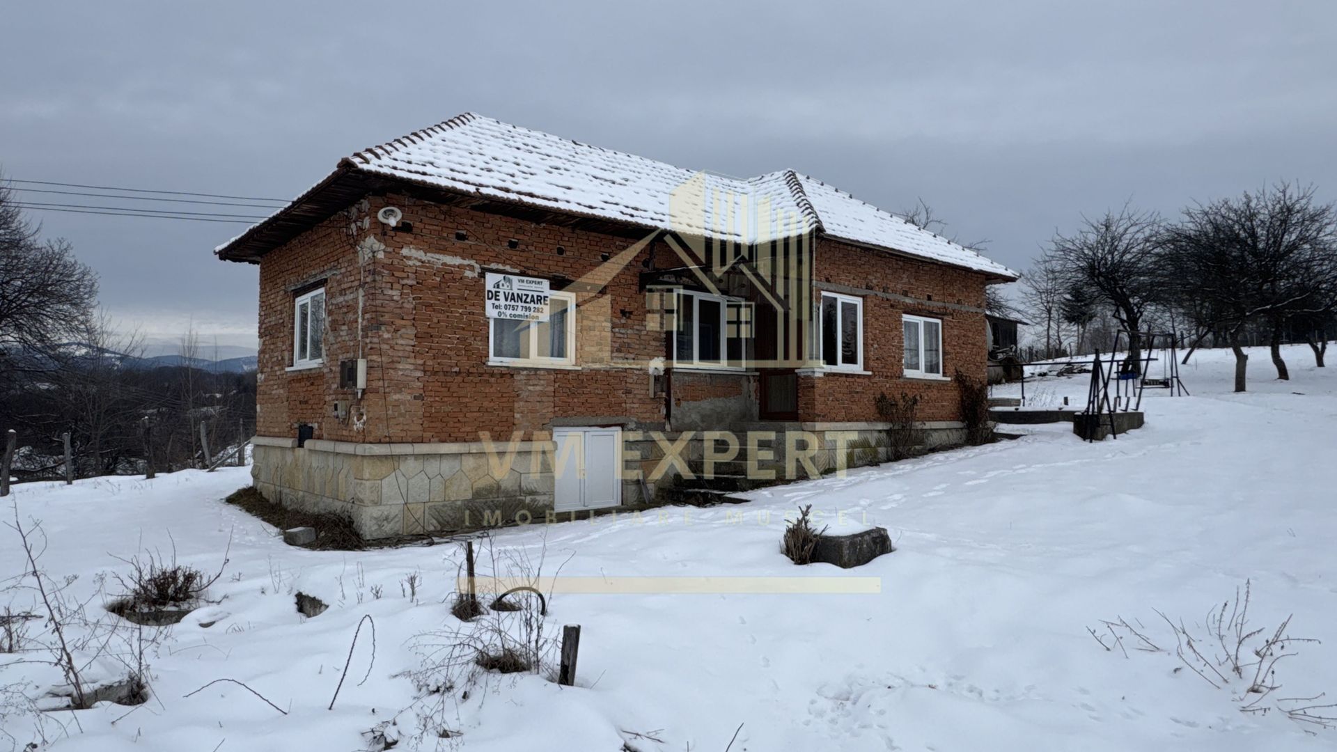 CASĂ 4 CAMERE TEREN 3038 MP ALBEȘTII  DE MUSCEL - Poză 19