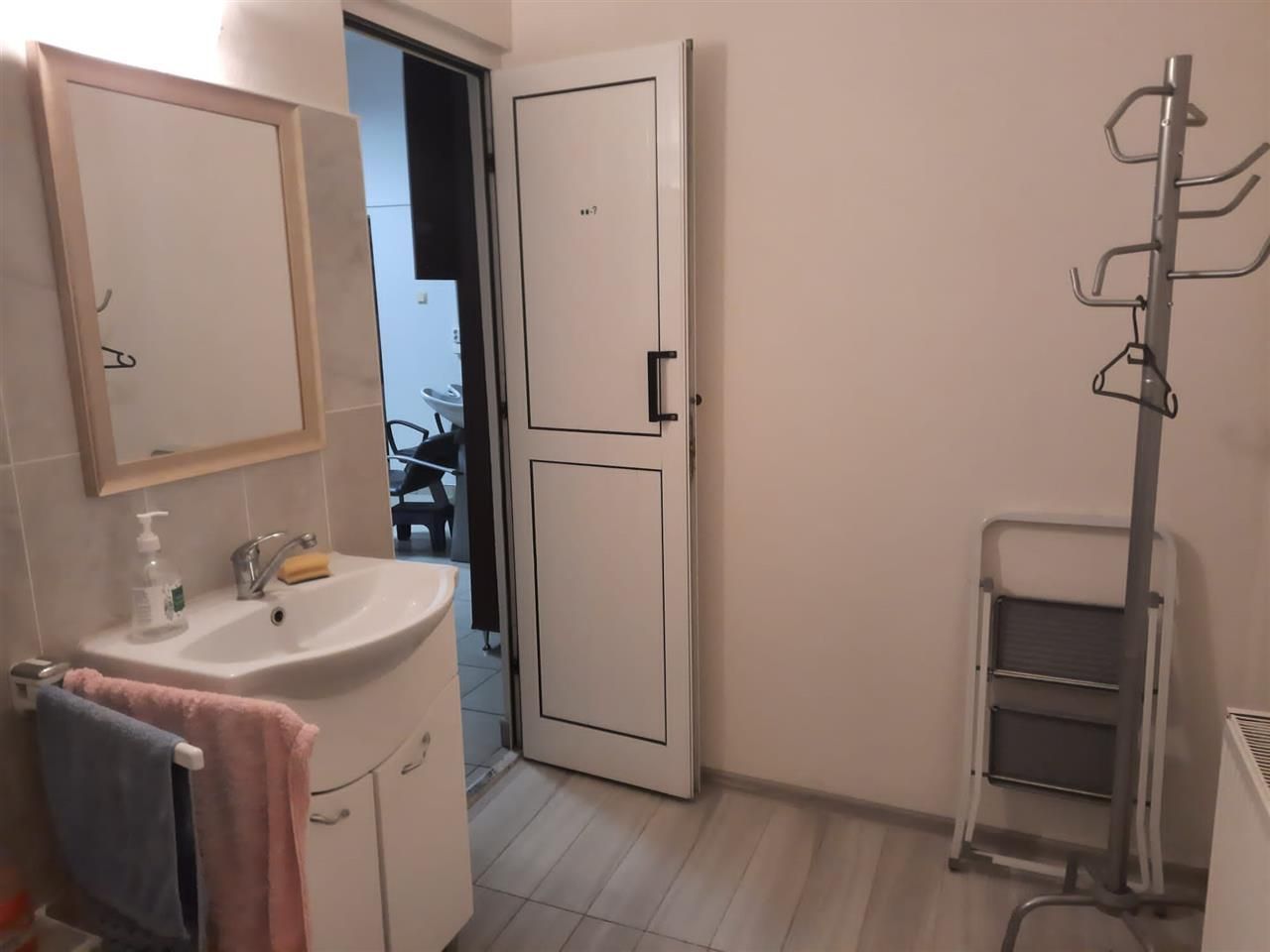 De inchiriat spatiu pentru salon infrumusetare zona Piata Unirii - Poză 5