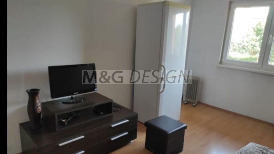 Garsoniera zona Dambovita etaj 2 - Poză 1