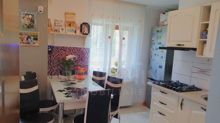 Apartament 4 camere etaj 1 Cartier Noua 99mp doua parcari - Poză 4