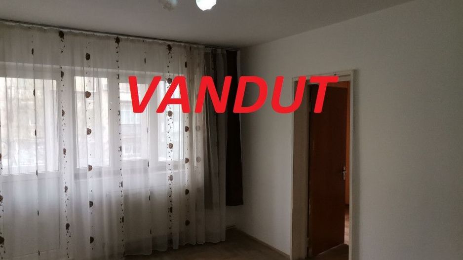 Vanzare apartament 2 camere, confort 1, liber, Razboieni - Poză 1