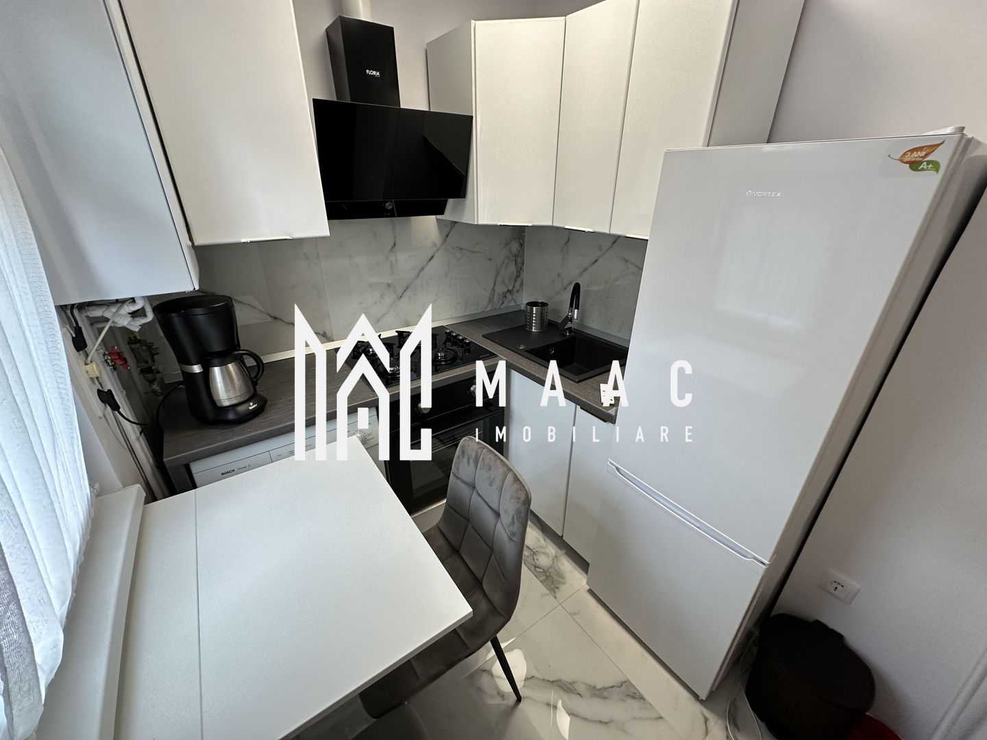 Garsoniera | Decomandata | Balcon | Zona Vasile Aaron - Poză 11