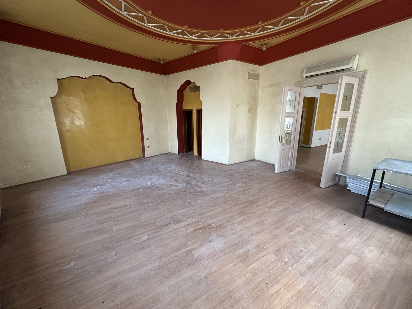 Spatiu pretabil restaurant zona Ultracentral - Poză 2