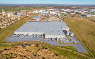 Spațiu logistic/ producție premium, situat la A1 - Poză 3